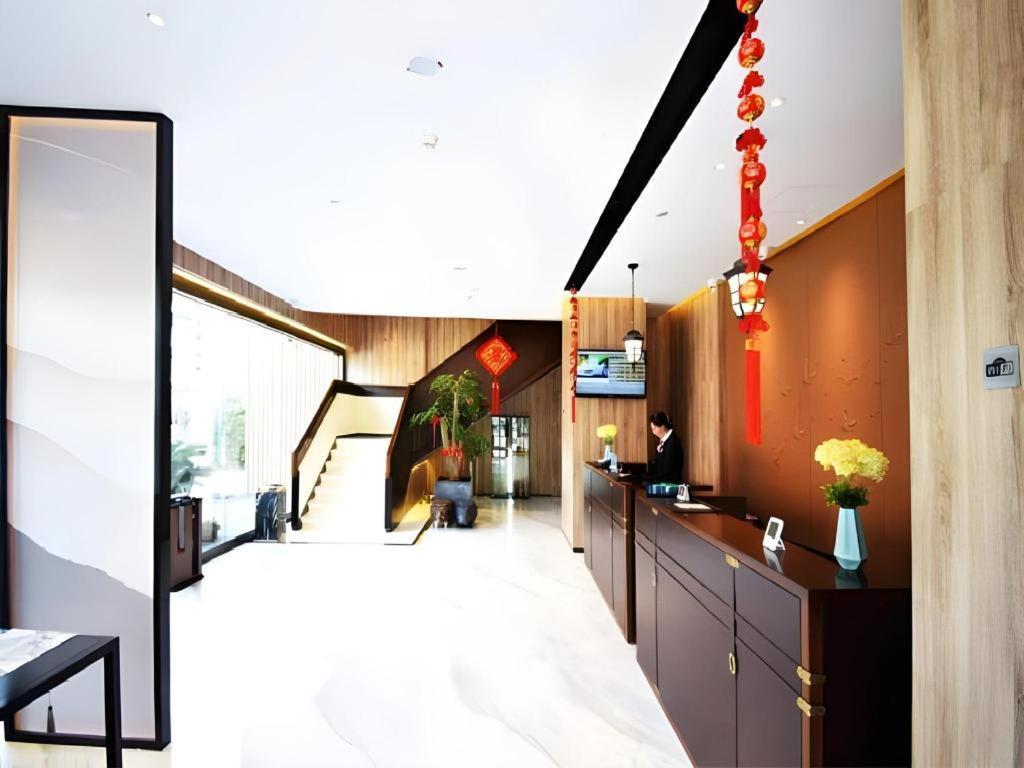 Jinjiang Metropolo Hotel Nanjing Jiangjun Dadao Hehai University Branch Eksteriør bilde
