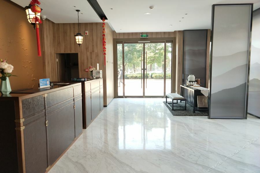 Jinjiang Metropolo Hotel Nanjing Jiangjun Dadao Hehai University Branch Eksteriør bilde